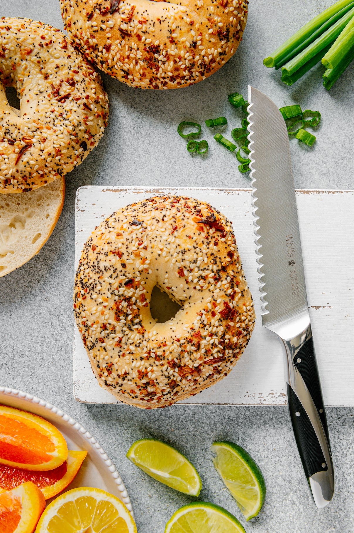 Wölfe 6" Scalloped Utility Knife