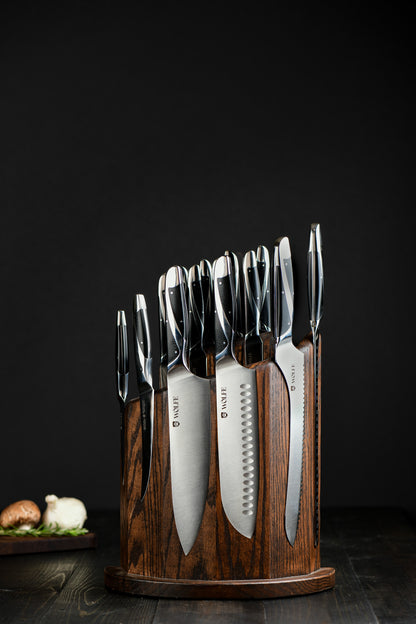 Wölfe 14-Piece Cutlery Set with Magnetic Block