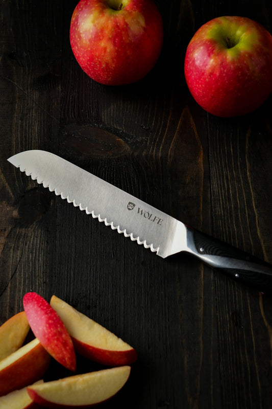 Wölfe 6" Scalloped Utility Knife