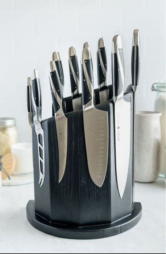 Wölfe 14 Pc Cutlery Set with Magnetic Block