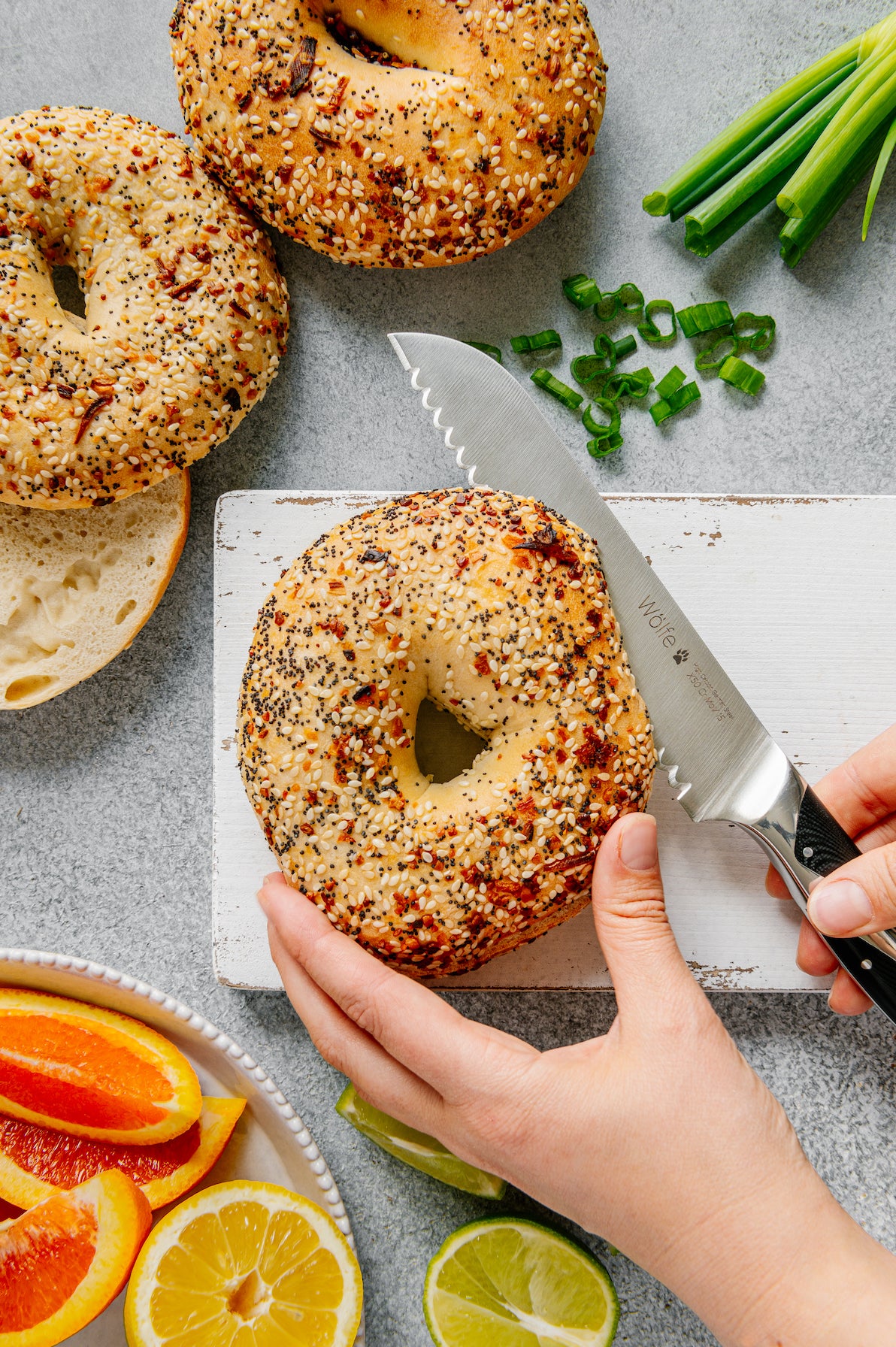 Wölfe 6" Scalloped Utility Knife