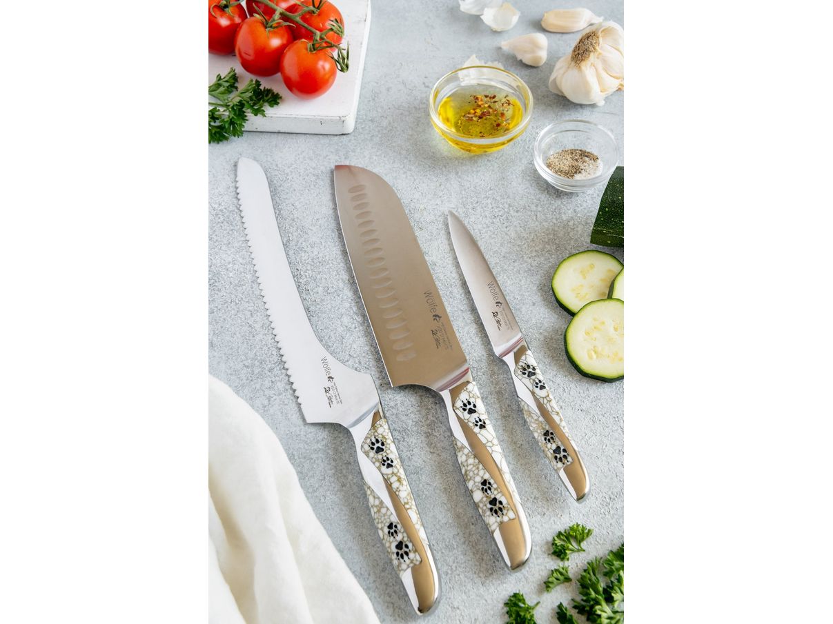 https://www.wolfecutlery.com/cdn/shop/products/DavidYellowhorseSet1_2048x.jpg?v=1700174641